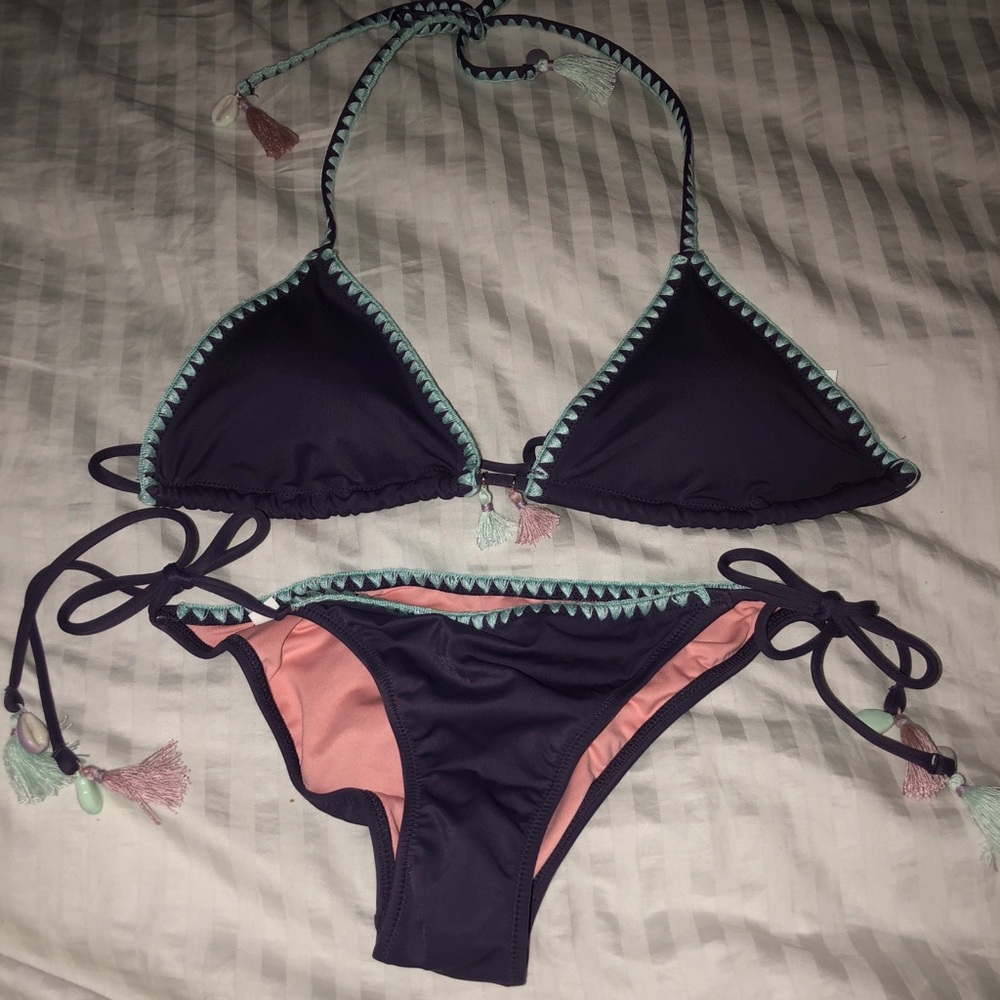 Victoria’s Secret swim suit set